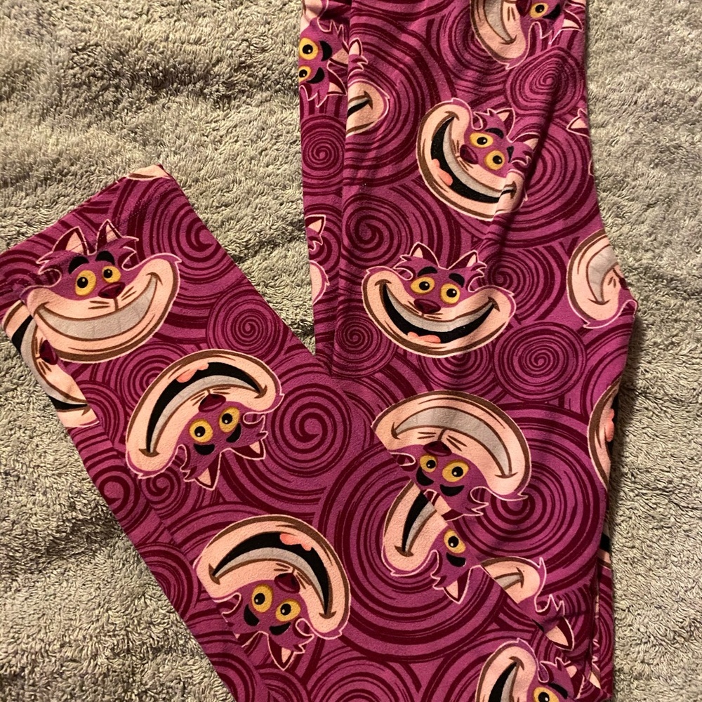 LuLaRoe Leggings Kids L/XL (Disney)